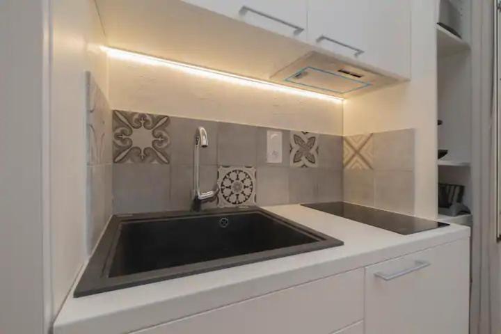 Design Suite Vieux Port Appartement Tout Equipe Climatise Marsilya Dış mekan fotoğraf